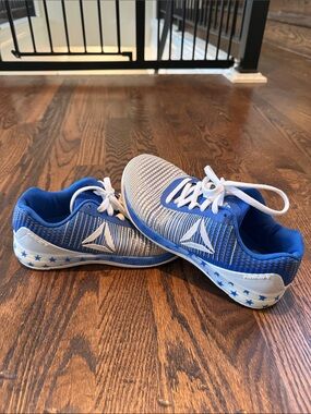 Reebok Blue and White Women's Training Sneakers with Star Detail